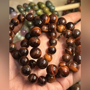 Red tigers eye bracelet 10-11mm